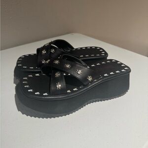 DEMONIA “Flip-05” Sandals